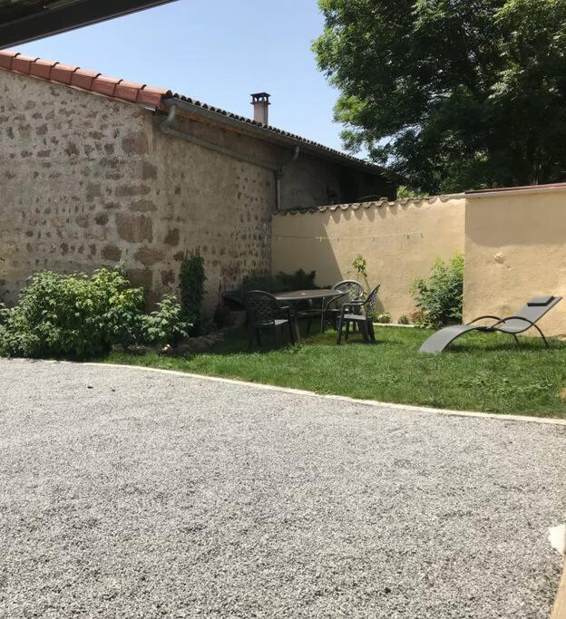 Jolie Maison De Campagne, Compostelle Soleymieux Екстер'єр фото
